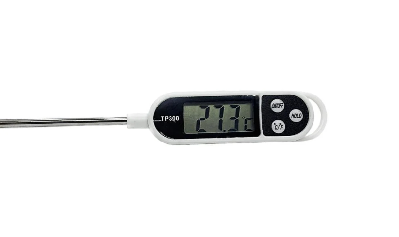 Цифровий термометр TP‑300 з голкою — швидке вимірювання −50…+300 °C, харчова сталь