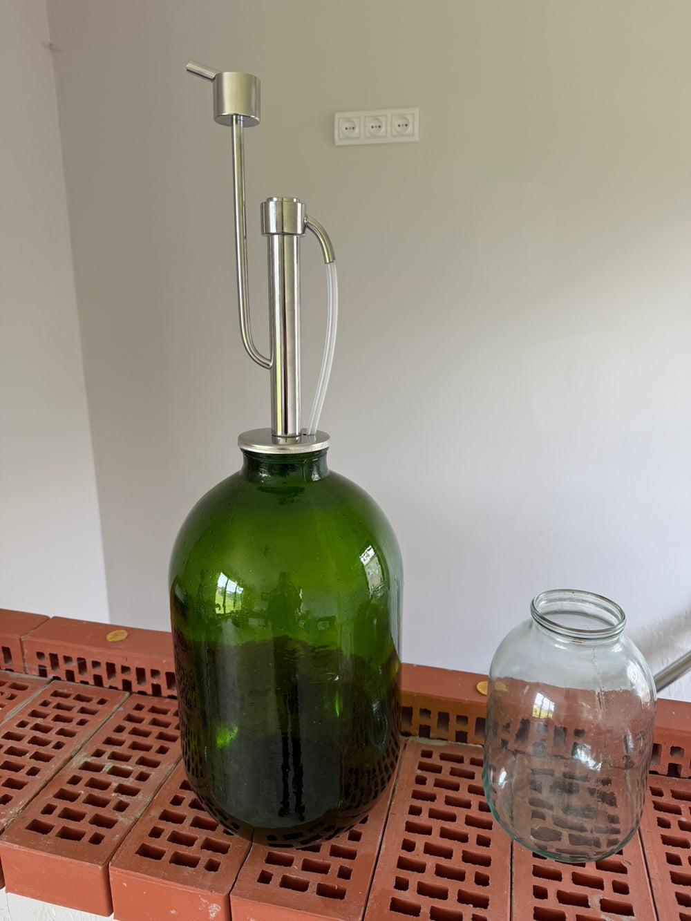 Папуга НА банку (AISI 304) — безперервний контроль міцності під час перегонки